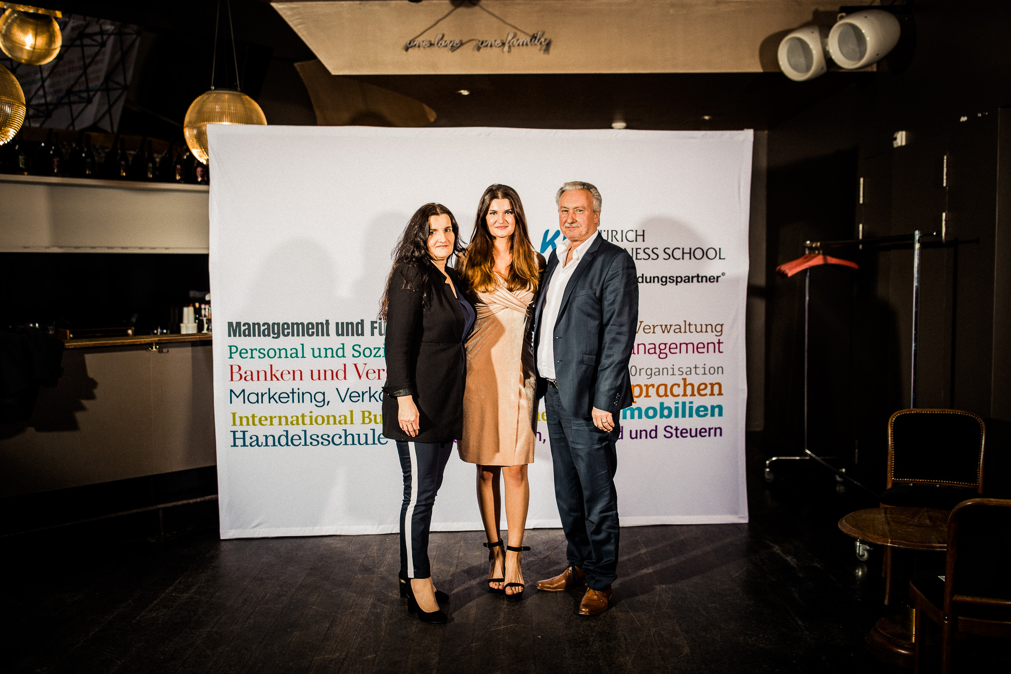 Export x3 1DX25733 Businesauftrag 2017 KVZ